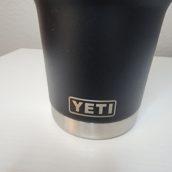 Yeti Black Texas Longhorn 30 Oz Rambler Tumbler With Lid Stainless Steel - Picture 4 of 4